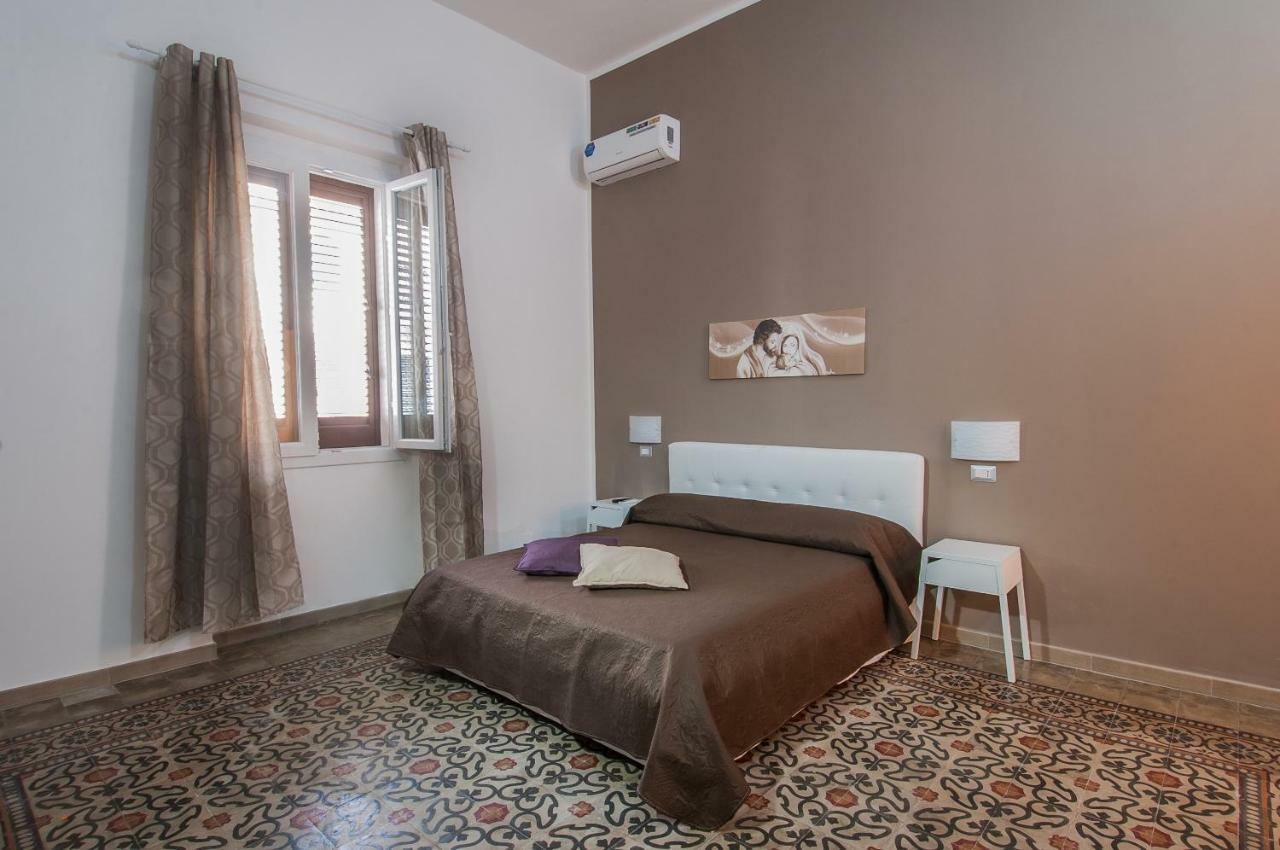 Hotel Casa Genna Isola delle Femmine Exterior foto